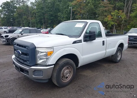 2016 Ford F250 Super Duty z USA, uszkodzony, nr VIN 1FTBF2A65GEA96453